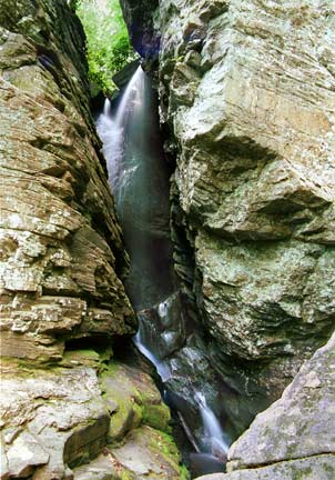 Raven Cliff Falls